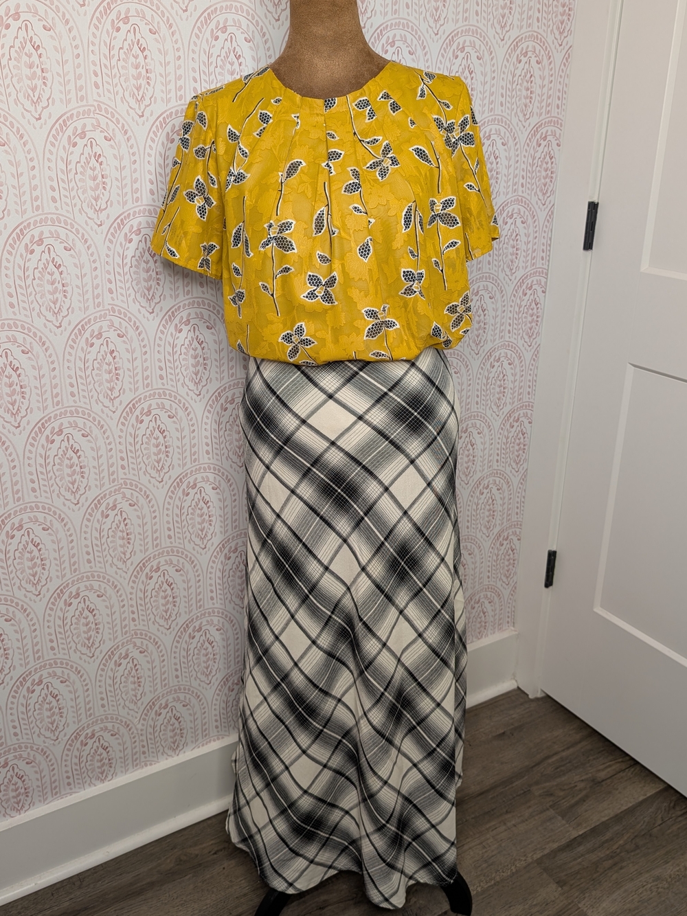 East 5th Plaid Maxi & Ann Taylor Floral Blouse